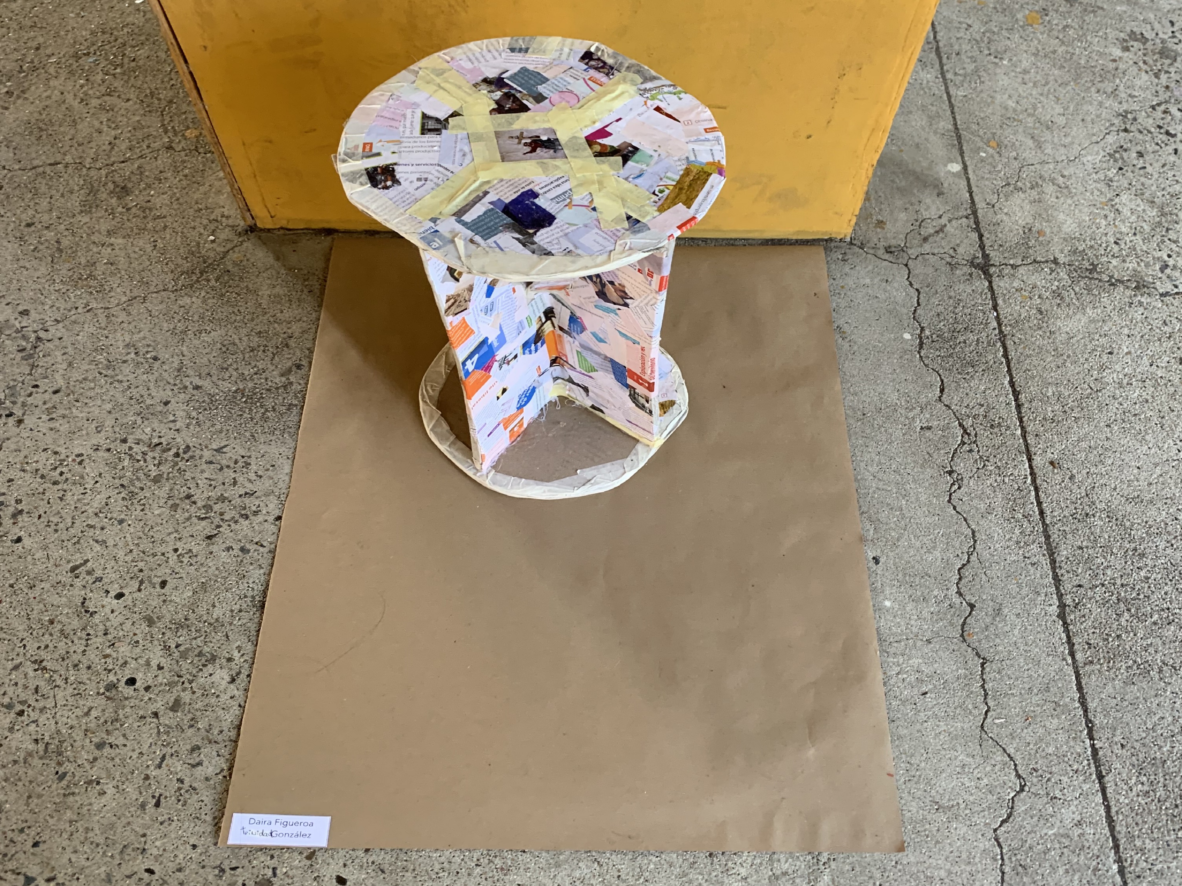 TABURETES SEGUNDO MEDIO 2022 - IMG_3151.jpeg